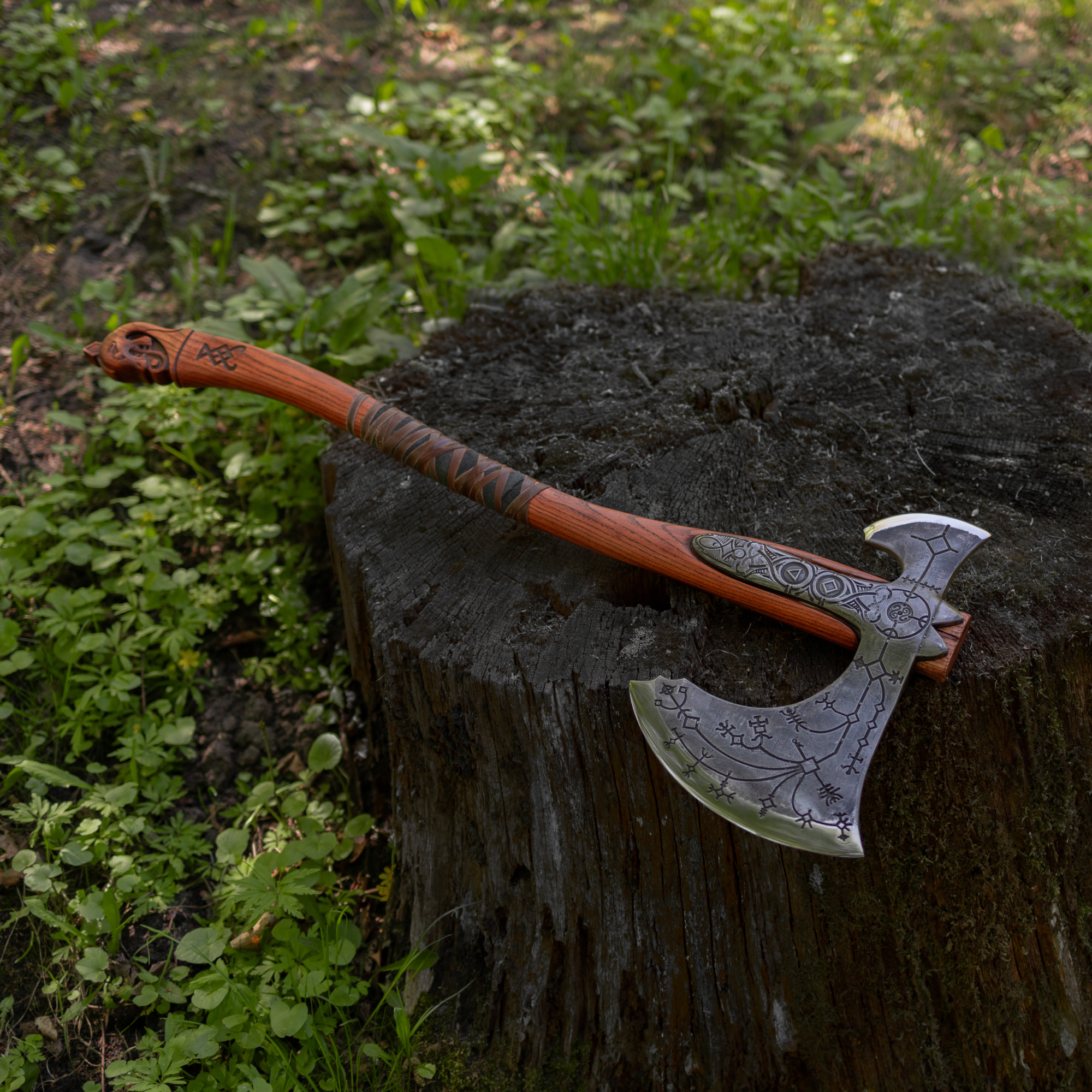 Hand-forged Leviathan axe with leather wrap