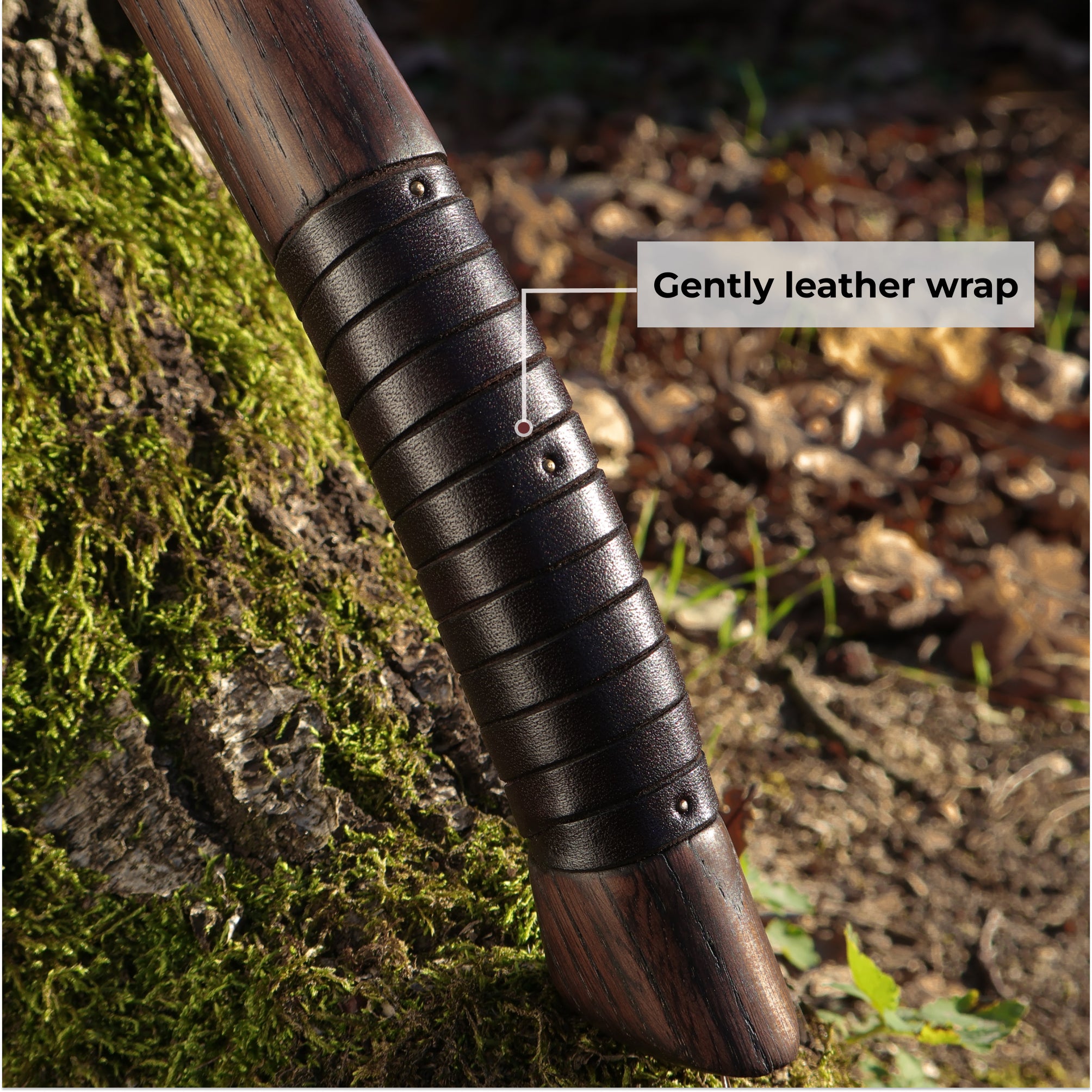 Hand forged hatchet “Vill Gustus” with wooden box included