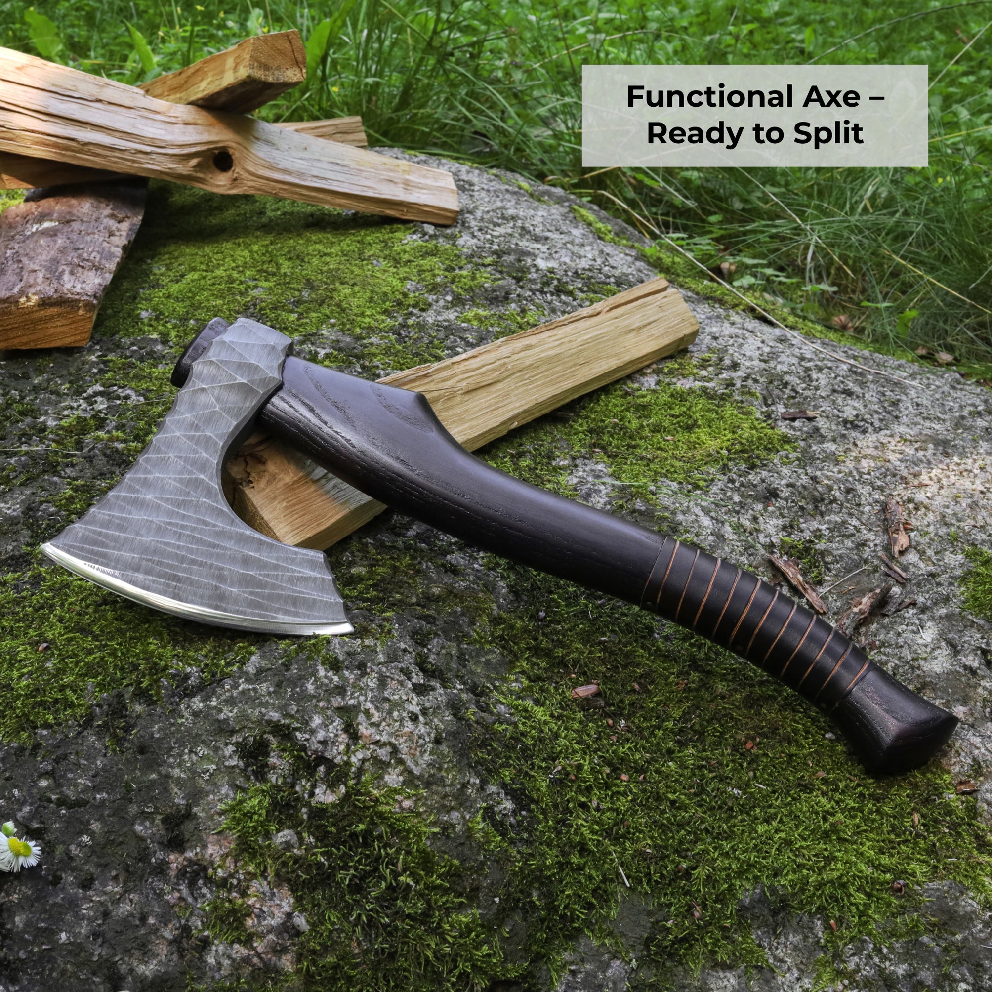 Set Viking axe "Vargoks" with Wooden box included