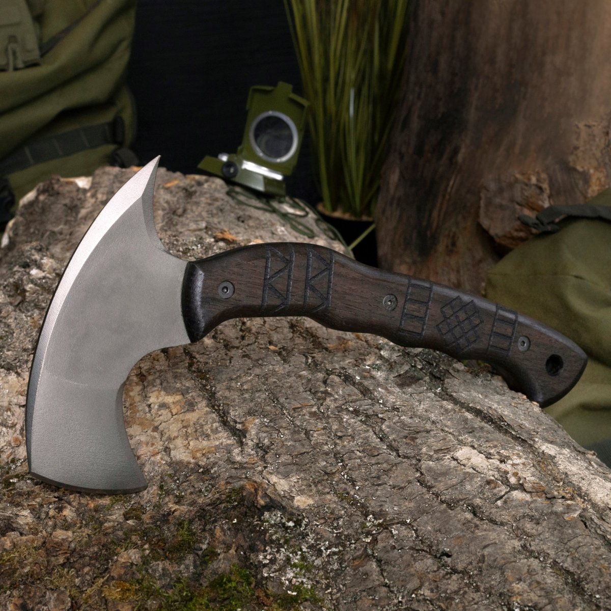 Compact tomahawk "Otokan" with tribal engraving from AncientSmithy