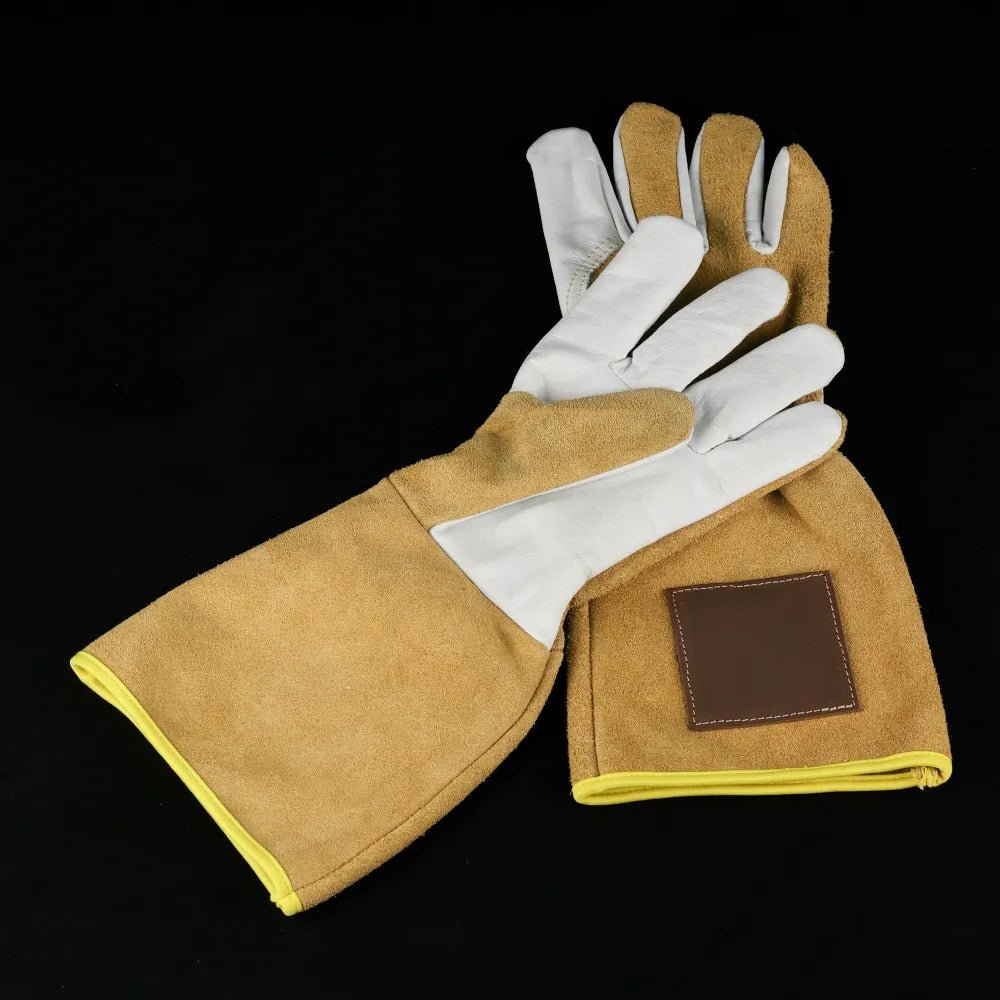 Fire resistant leather gloves for artisans - Blacksmith and welding gloves from AncientSmithy