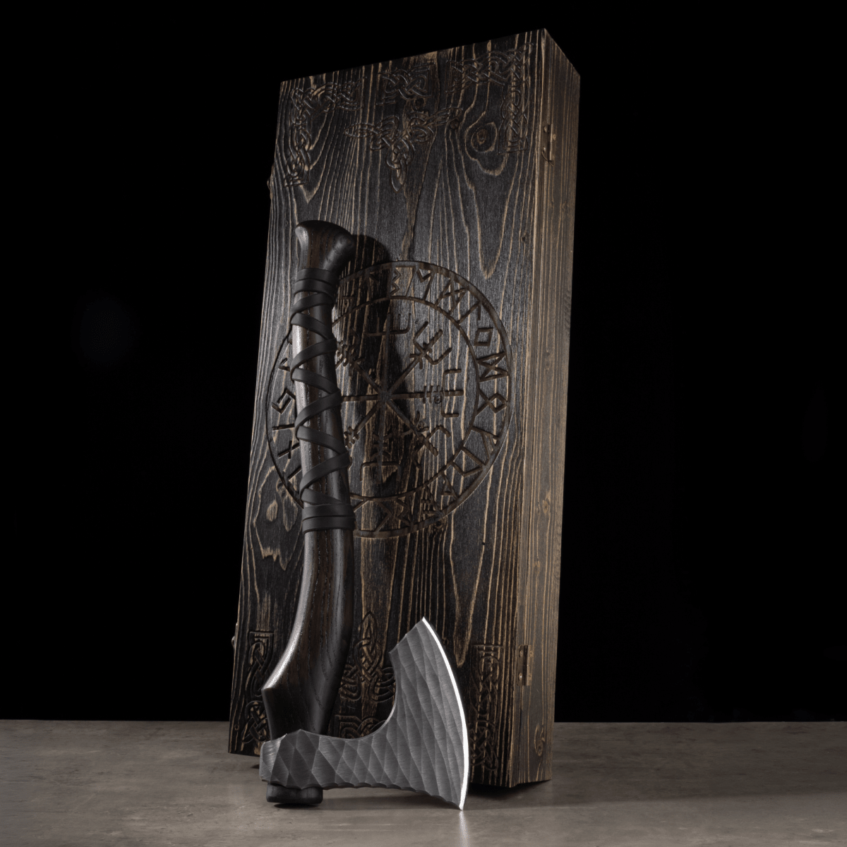 Hand forged axe “Sterk Vorley” with leather cover from AncientSmithy