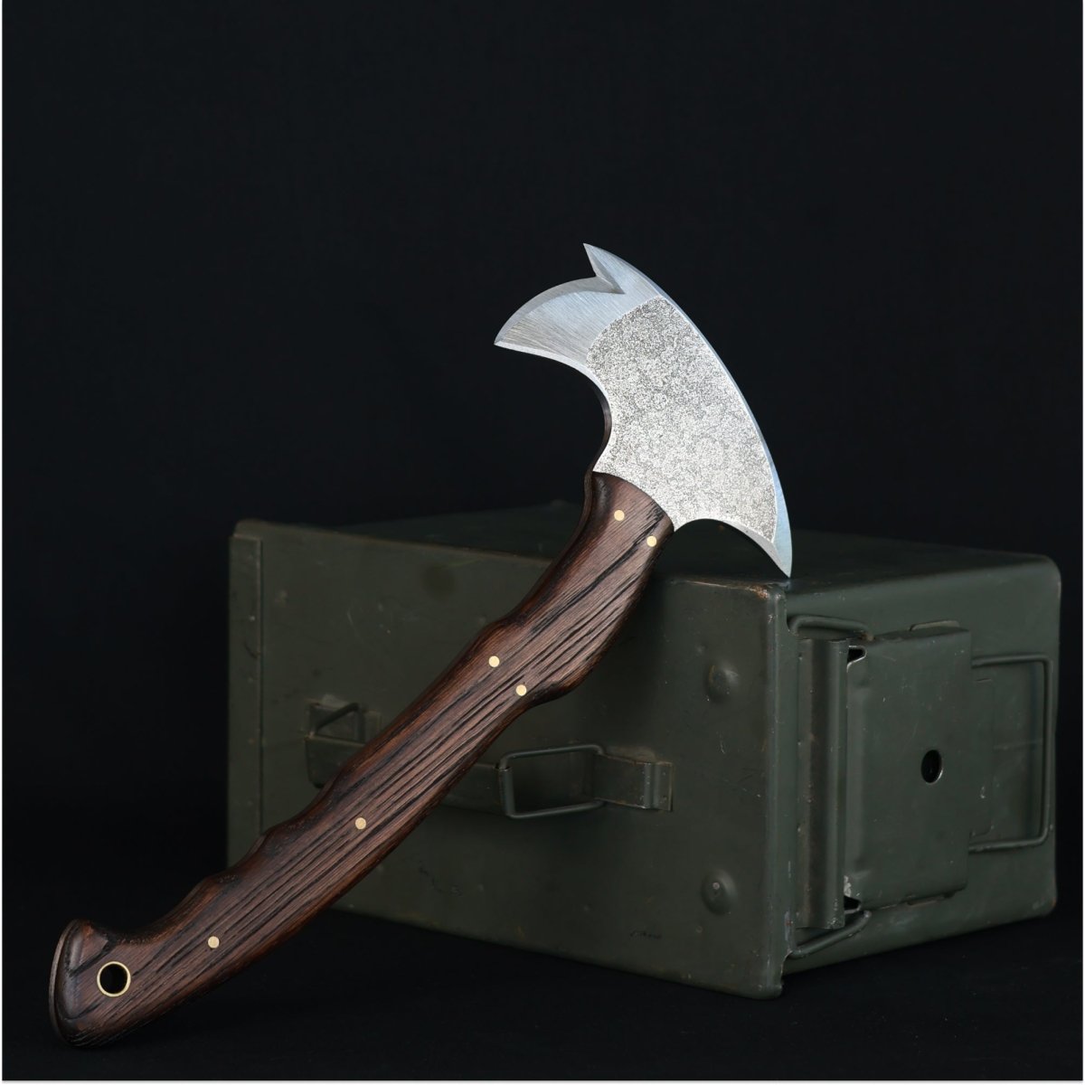 Tactical Tomahawk Axe "Garmr" from AncientSmithy