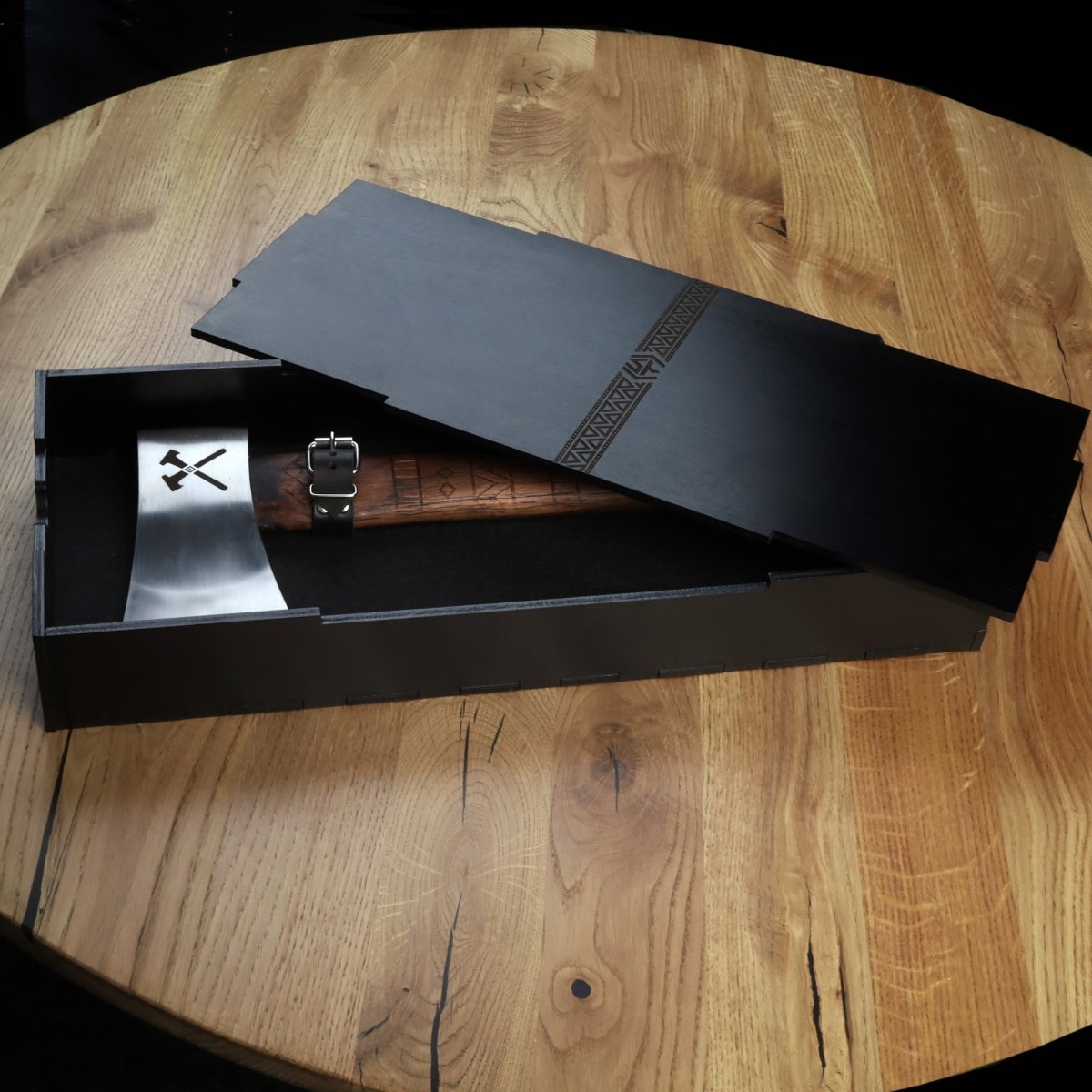 Throwing Axe "Vargr" from AncientSmithy