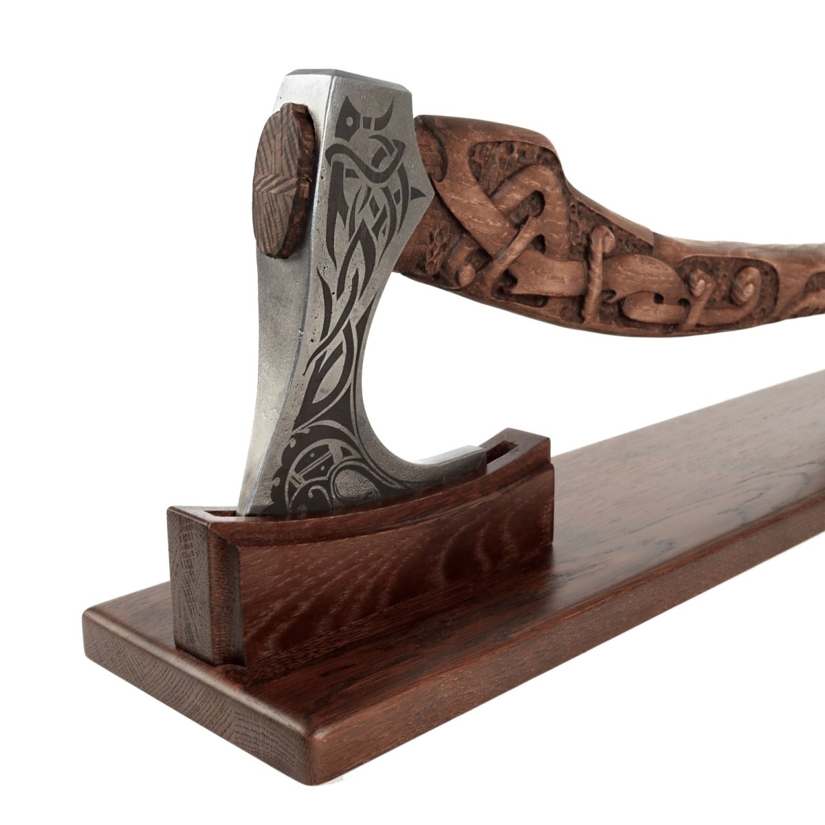 Upgrade You Showcase – Wooden Display for Viking Axes from AncientSmithy