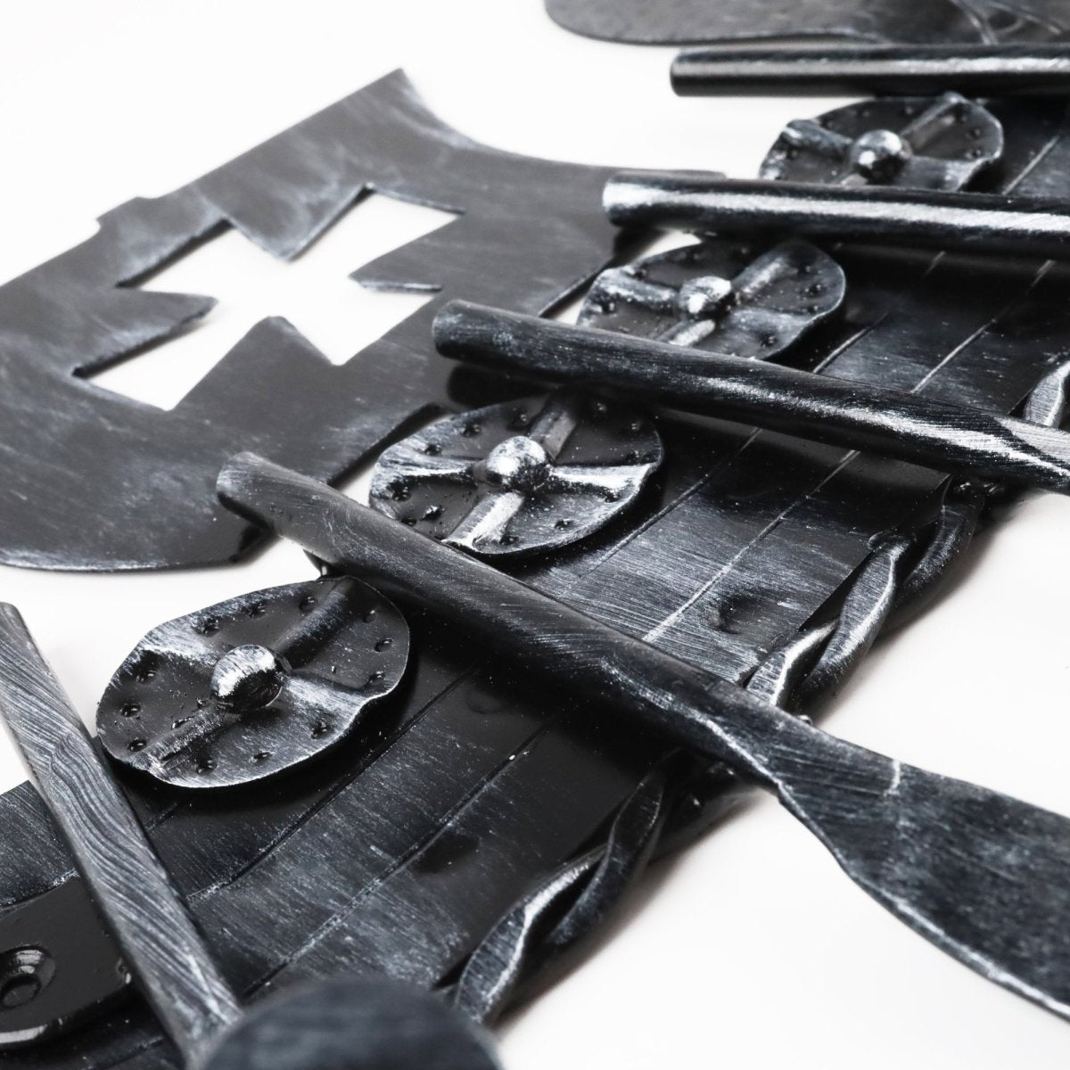 Upgrade Your Display – Drakkar Axe Holder from AncientSmithy