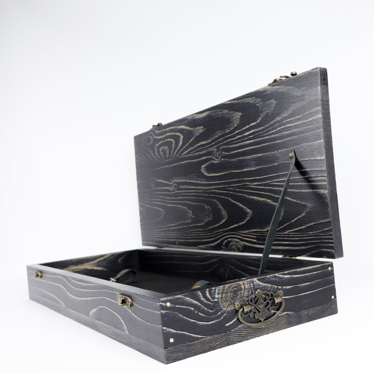 Runic wooden box for medium axe from AncientSmithy