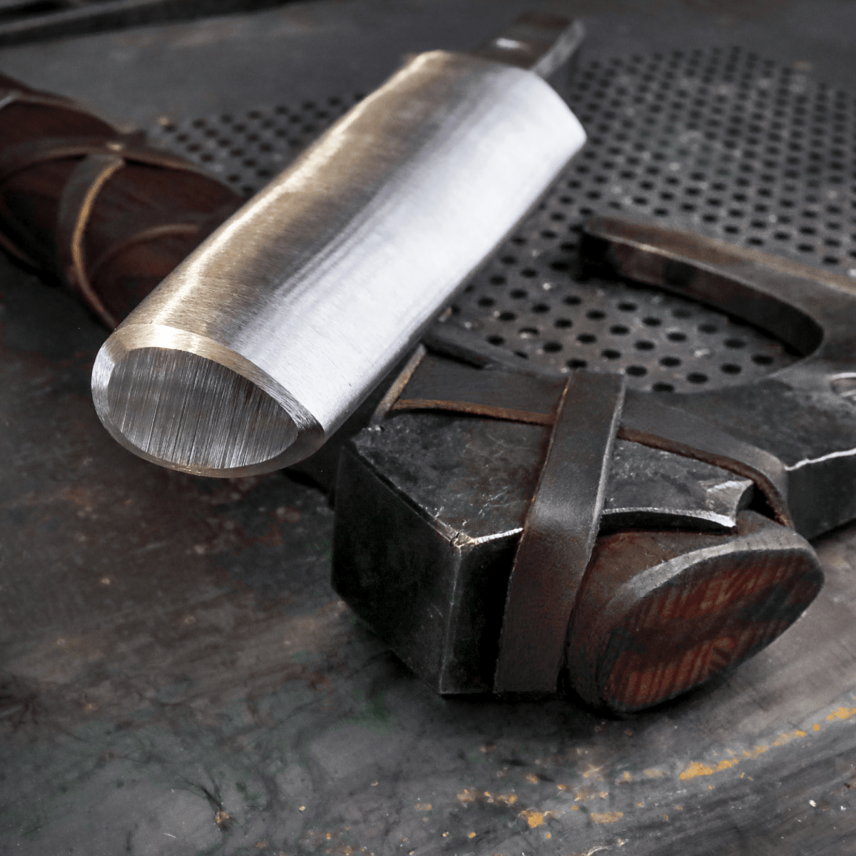 Axe Eye Drift 4.41 lbs - Blacksmithing Tool for Artisan from AncientSmithy