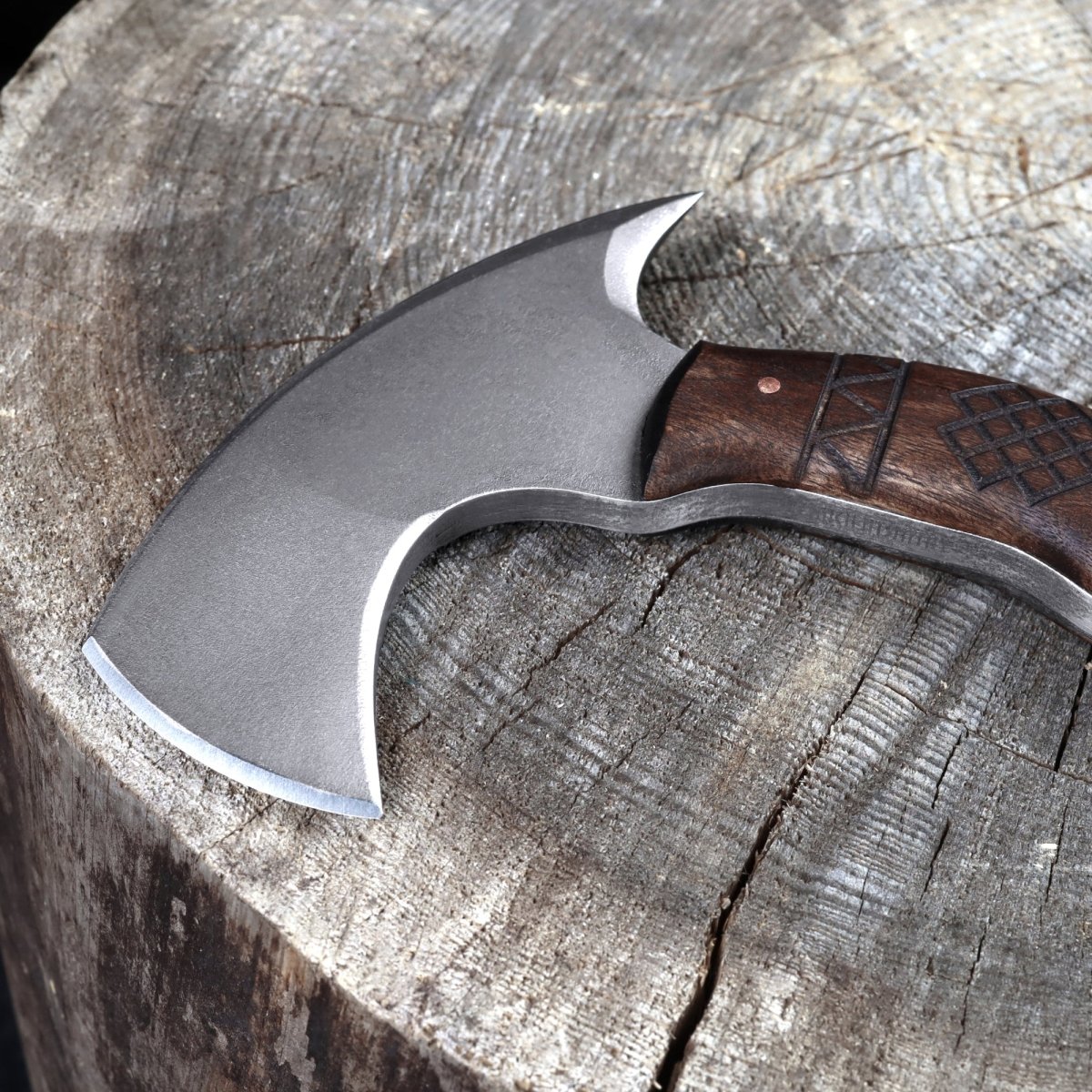 Compact tactical tomahawk "Waya" from AncientSmithy