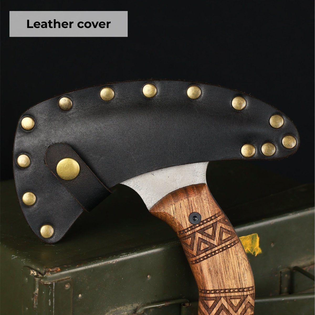 Compact tomahawk "NIKIDO" with engraved handle from AncientSmithy