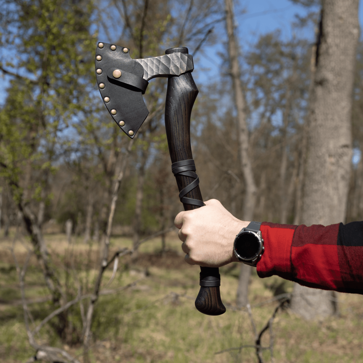 Hand forged axe “Sterk Vorley” with leather cover from AncientSmithy