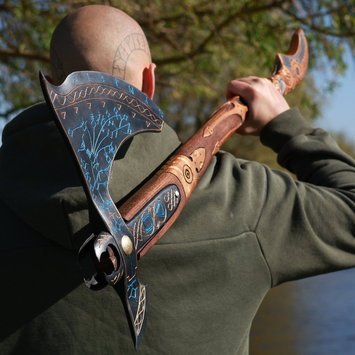 Hand-forged Gold Leviathan axe from AncientSmithy