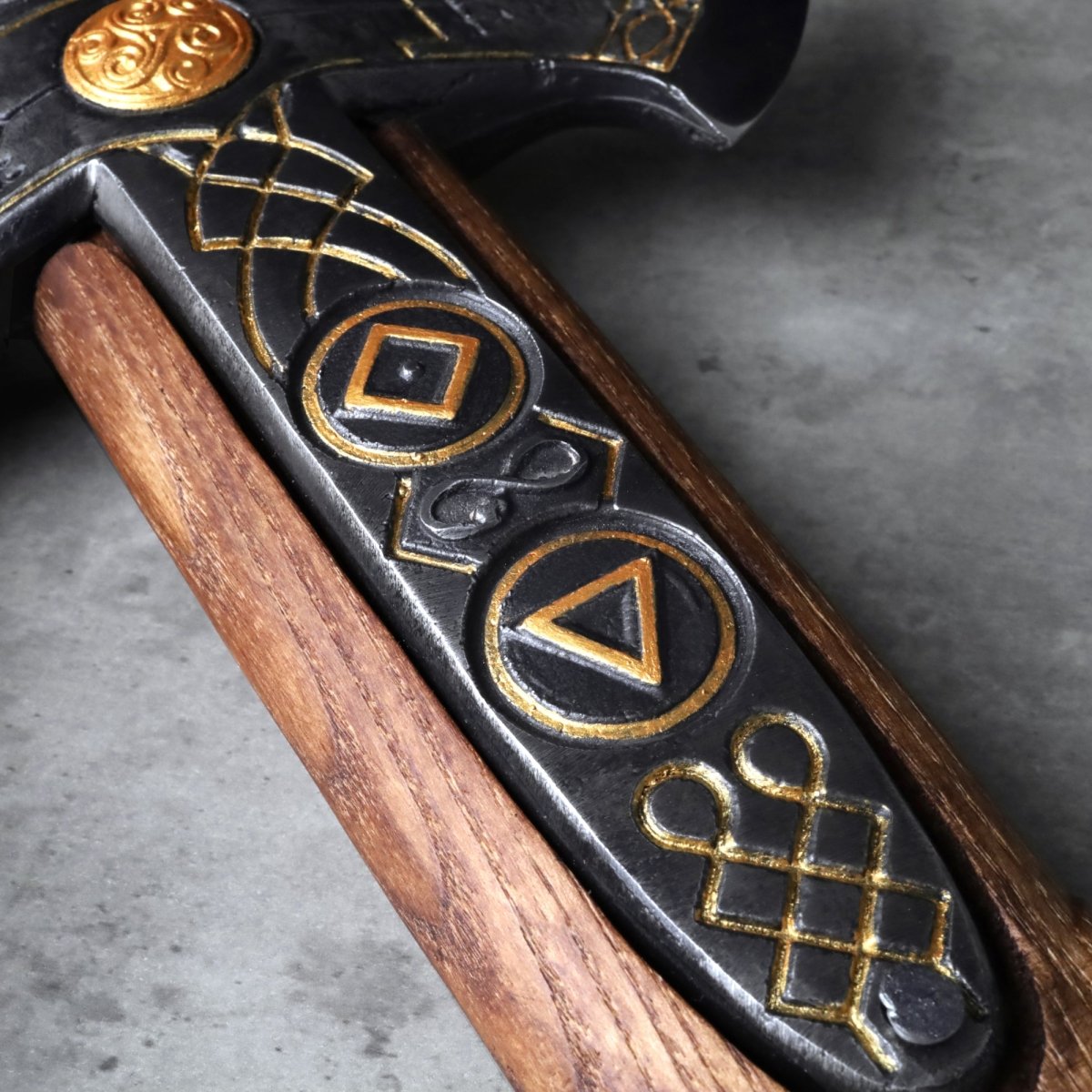Handcrafted Leviathan axe with leather cover and glow in the dark runes from AncientSmithy