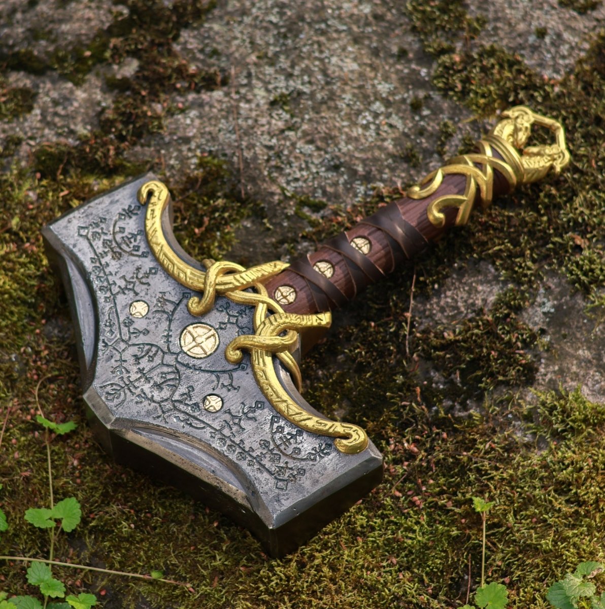 Mjolnir hammer steel version 26.45lb and Luminescent runes from AncientSmithy