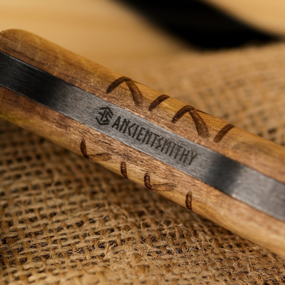 Tactical tomahawk "Sakari" with tribal engraving from AncientSmithy