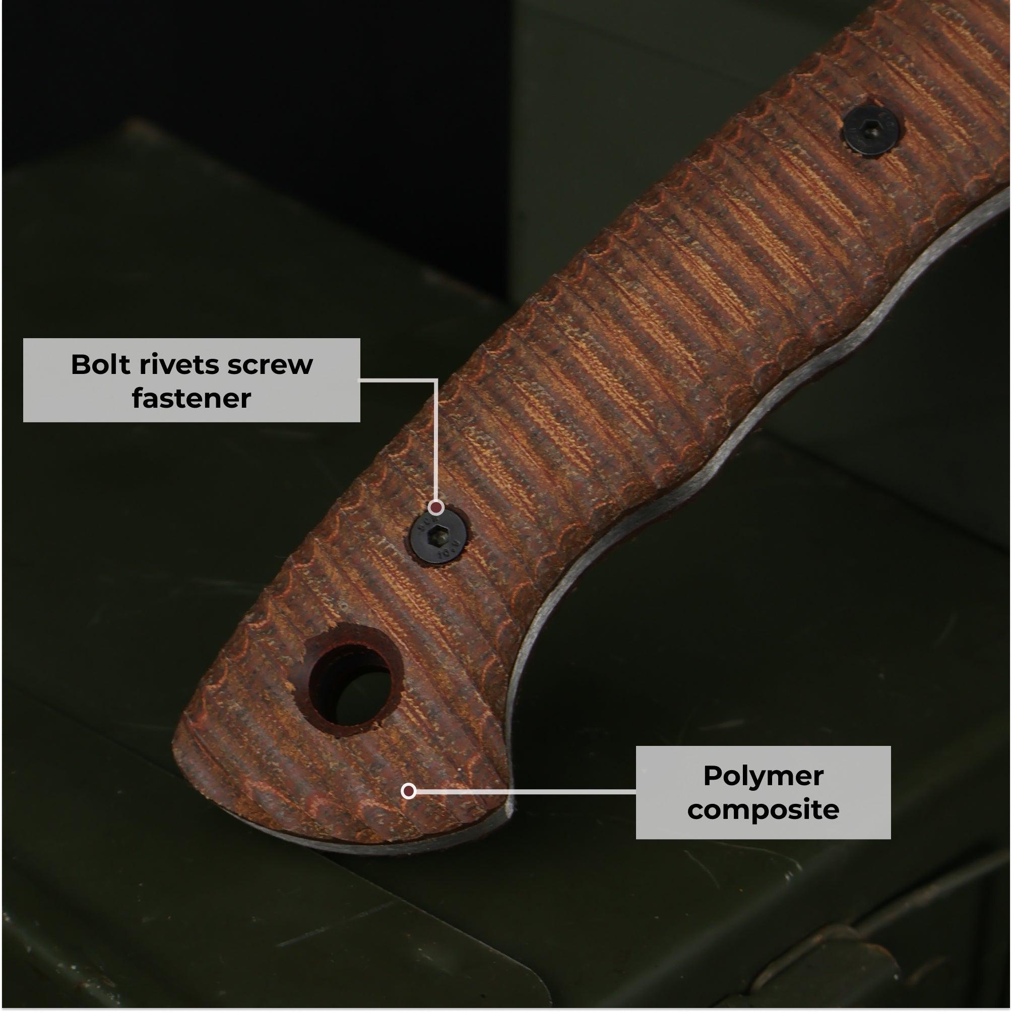 Kompakter taktischer Tomahawk mit Polymer-Verbundgriff