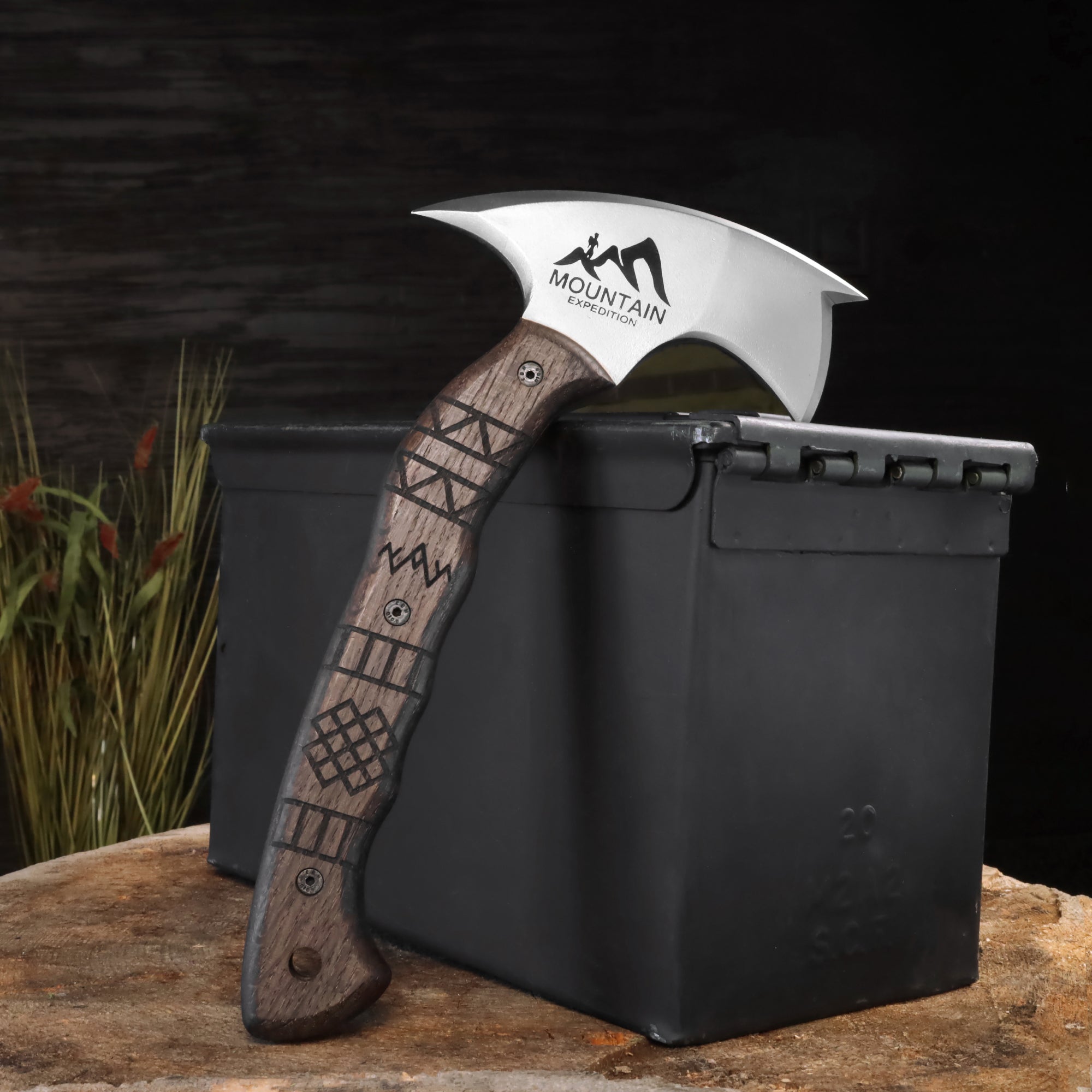 Handmade Compact Tomahawk