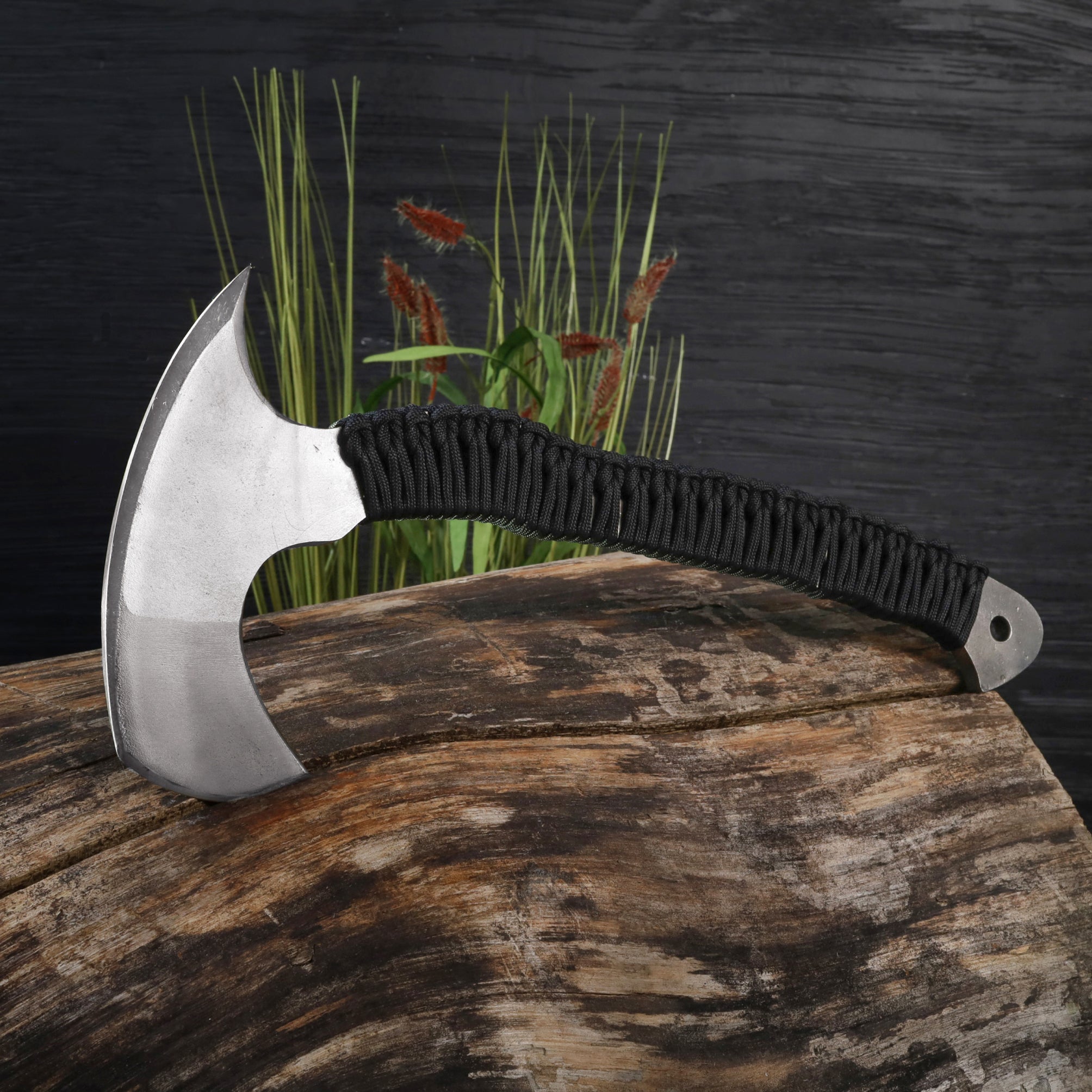 Tomahawk Axe with Black Paracord handle