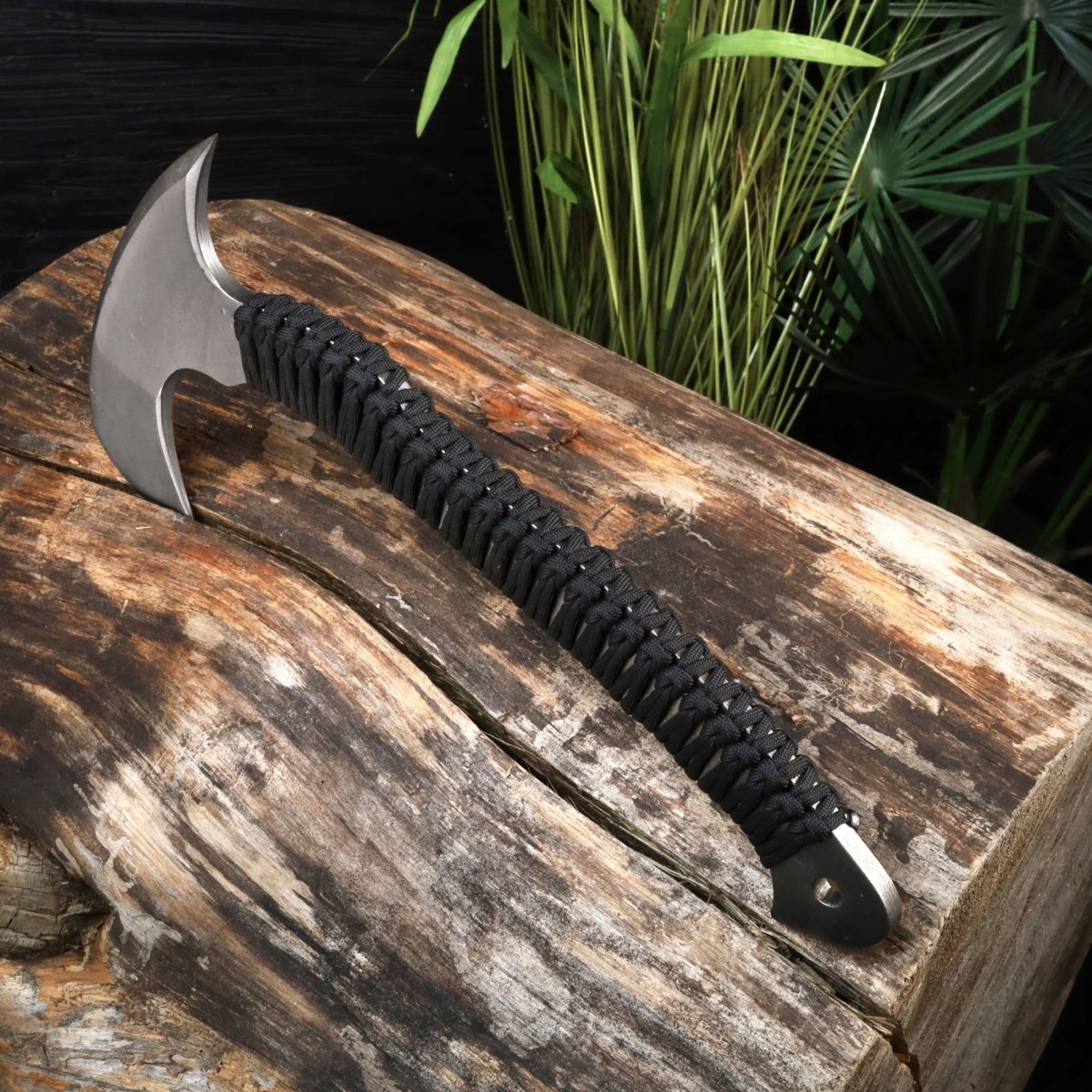 Tomahawk Axe with Black Paracord handle from AncientSmithy