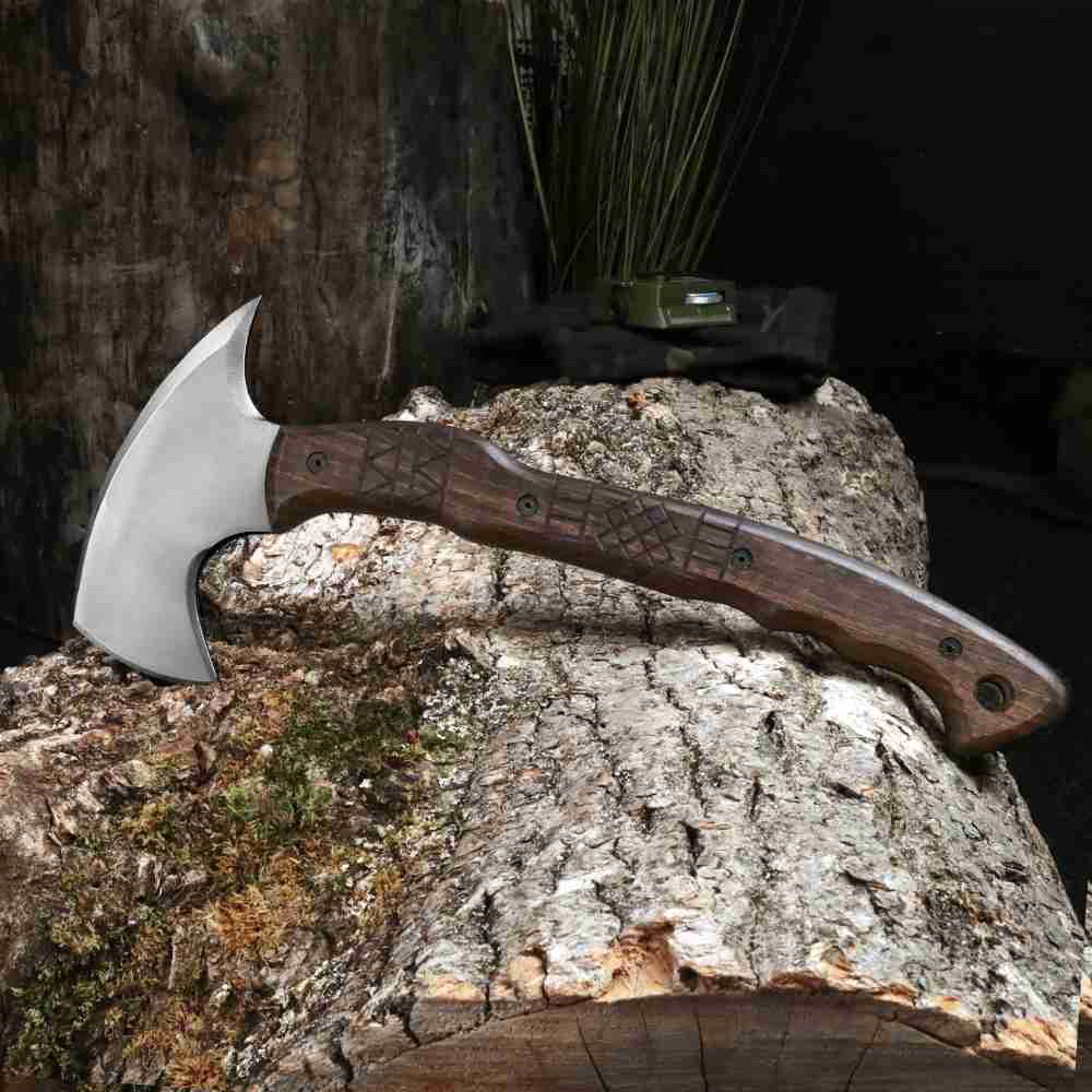 Tribal engraved tomahawk "Navaro" from AncientSmithy
