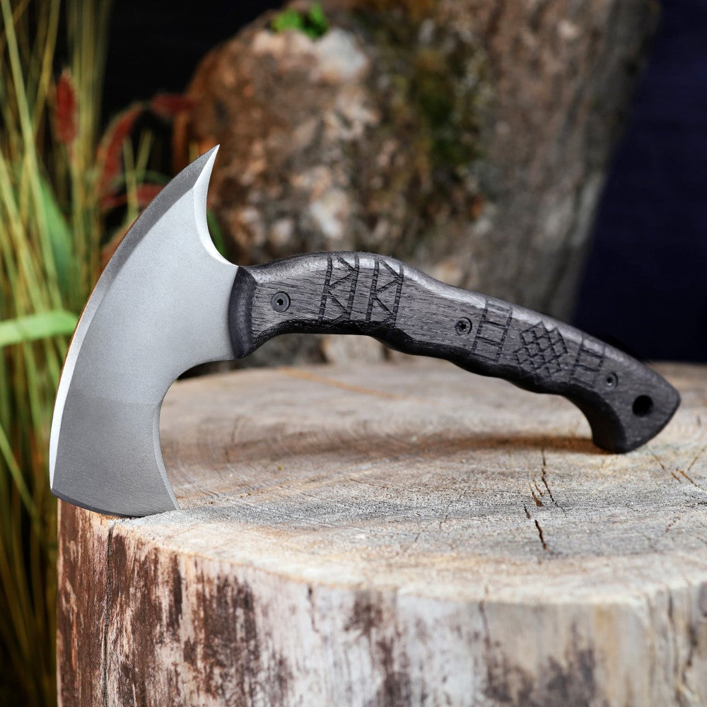 Compact tomahawk "Otokan" with tribal engraving