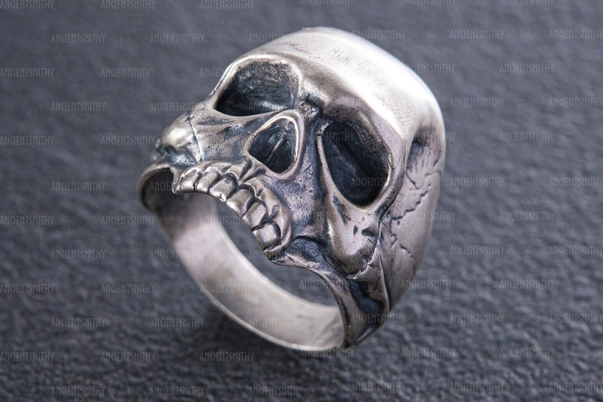 Gothic Silver Skull Ring "Shinigami" from AncientSmithy