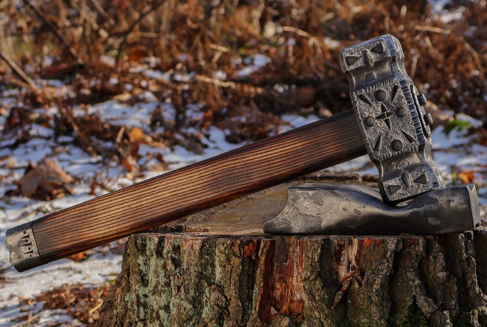Hand-forged blacksmith hammer 4,9lb with runes from AncientSmithy
