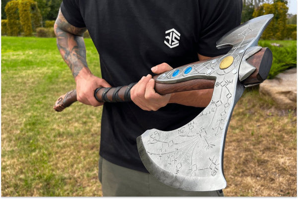 Leviathan Kratos axe with carved handle 35.8 8 lbs