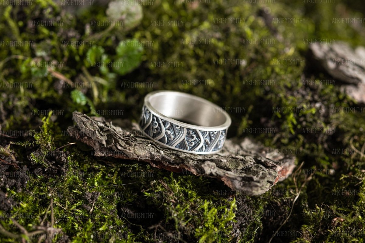 Sterling Silver Ring "Ran" from AncientSmithy