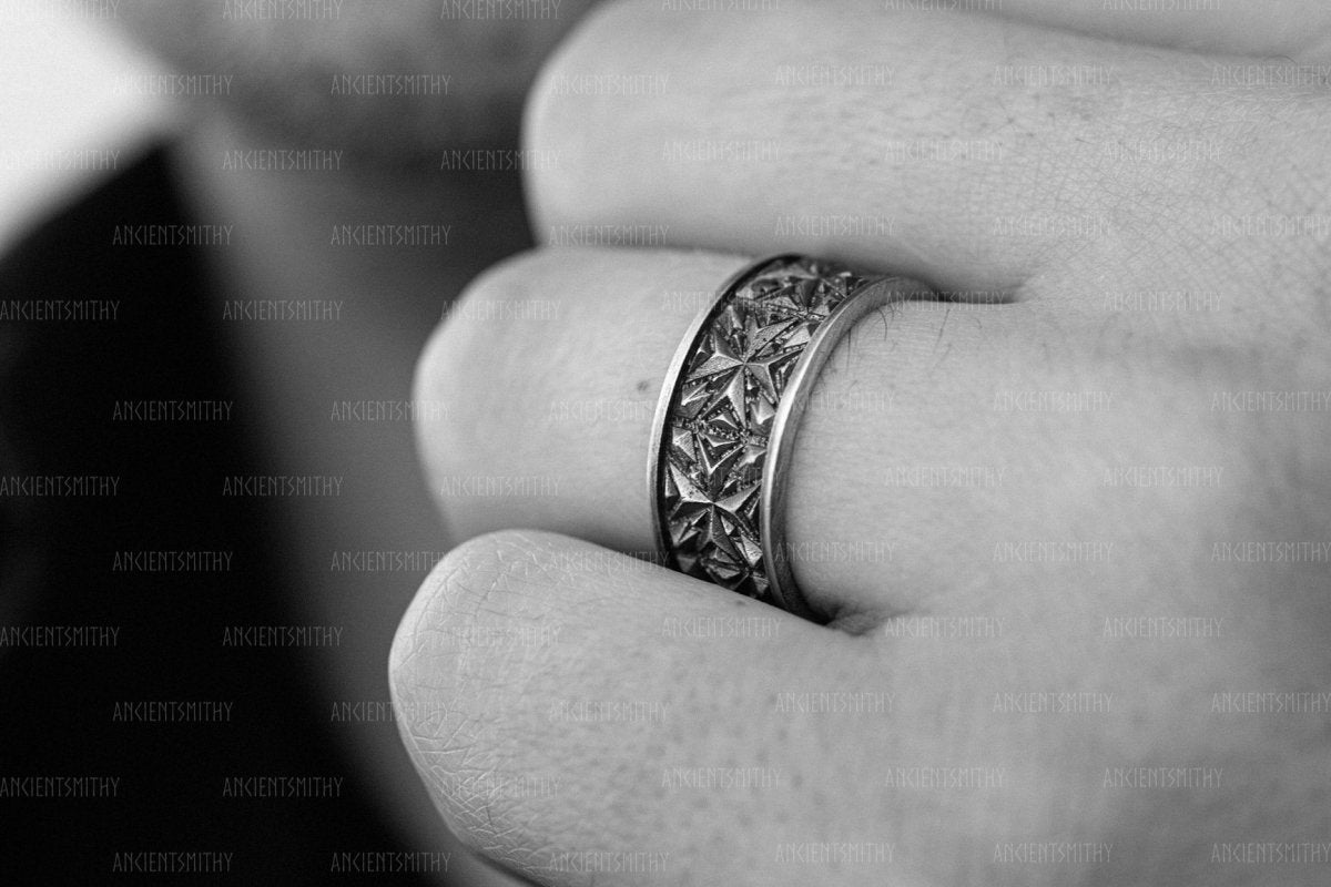 Unique Pattern Ring "Skadi" from AncientSmithy
